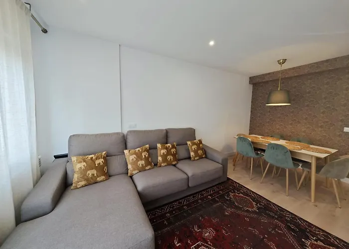 Tomas Paredes, Vigo, 3 Habitaciones
